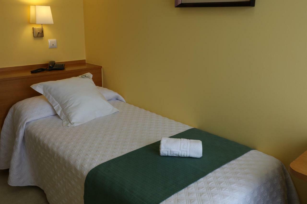 Hotel Casa Benilde Palas de Rei Extérieur photo